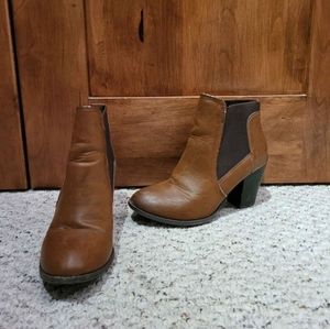 Ankle boots